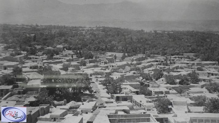 ناصرالدین شاه قاجار در 1271 خورشیدی به خطه نهاوند  سفر می‌کند 